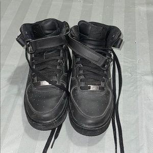Nike Air Force 1 Black